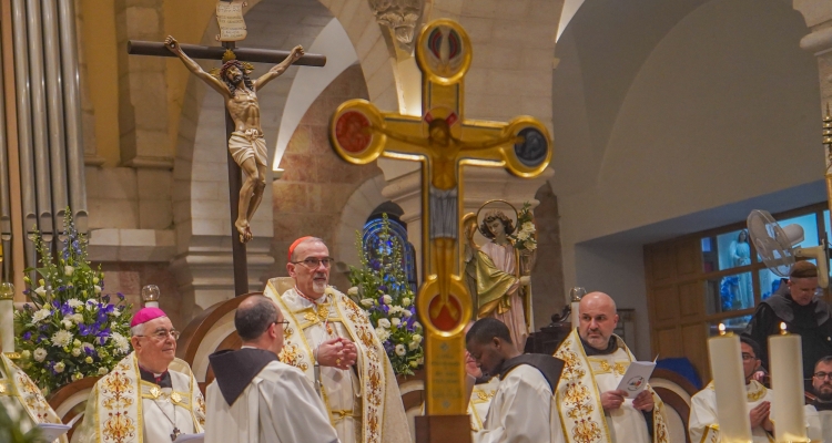 Le cardinal Pizzaballa célèbre la fête de la Présentation du Seigneur et la Vie consacrée