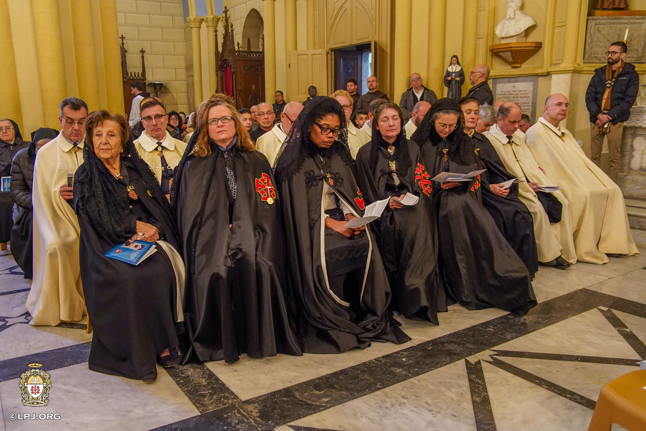 Cardenal Pizzaballa Reflexiona sobre un Camino Mariano hacia la Paz: Atesorar, Meditar, Acoger